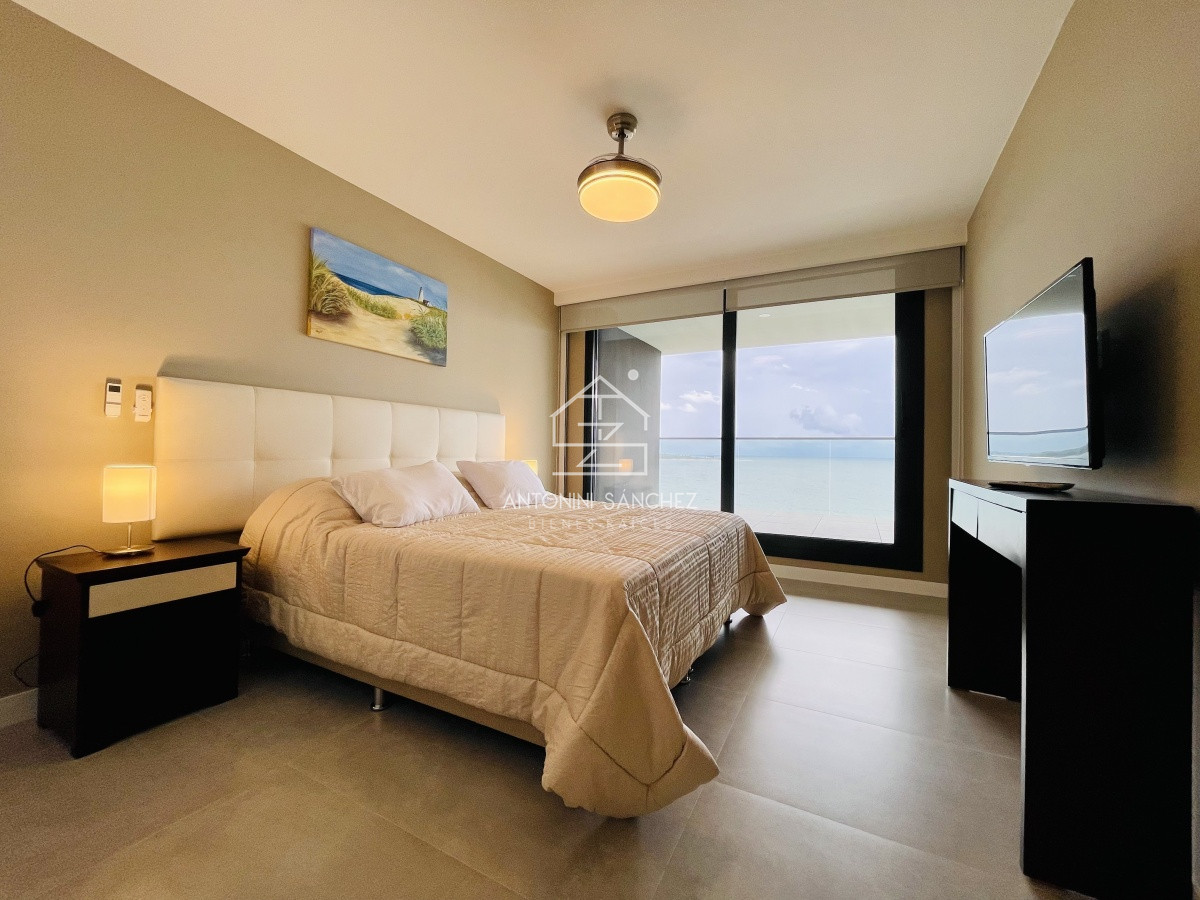 Apartamento ID.398 - Venta Apartamento de 2 Dormitorios Punta del Este
