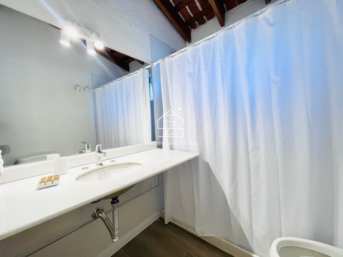 Apartamento ID.4137 - Alquiler anual o invernal de apartamento dúplex con parrillero propio en Rincón del Indio