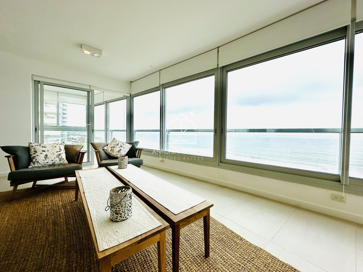 Apartamento ID.1774 - Alquiler temporario de apartamentode tres dormitorios más dependencia de servicio en Torre premiun sobre playa Brava