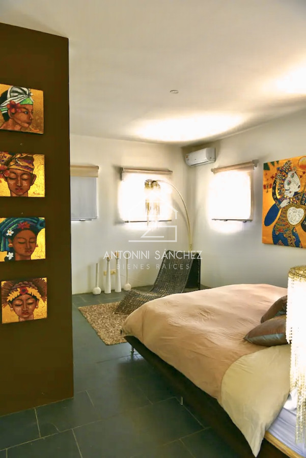 Casa ID.2531 - Excelente Casa de 4 Dormitorios y Piscina en Manantiales, Punta del Este