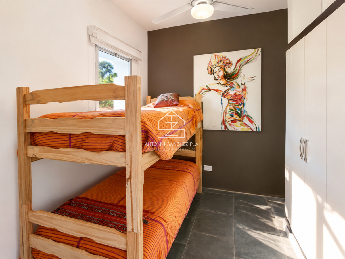Casa ID.2531 - Excelente Casa de 4 Dormitorios y Piscina en Manantiales, Punta del Este