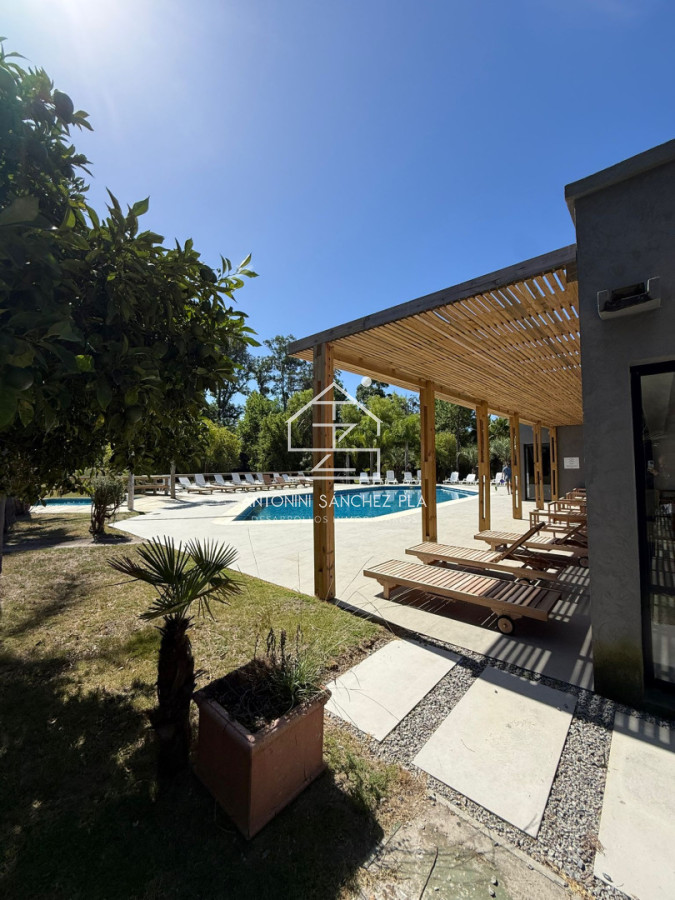 Apartamento ID.4137 - Alquiler anual o invernal de apartamento dúplex con parrillero propio en Rincón del Indio