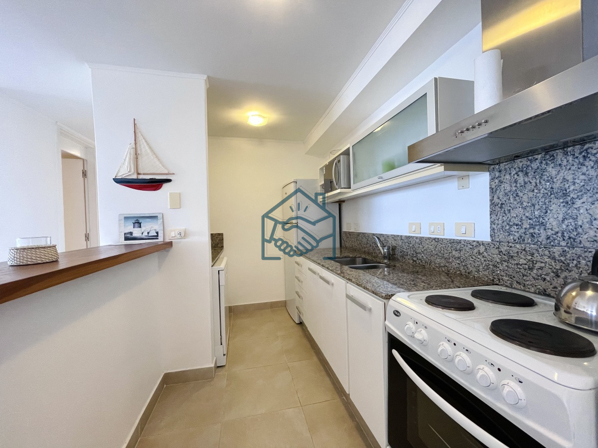 Apartamento ID.994/Apartamento-de-un-dormitorio-con-parrillero-y-jardin-en-Venta-y-Alquiler,-Punta-Ballena - Apartamento de un dormitorio con parrillero y jardin en Venta y Alquiler, Punta Ballena