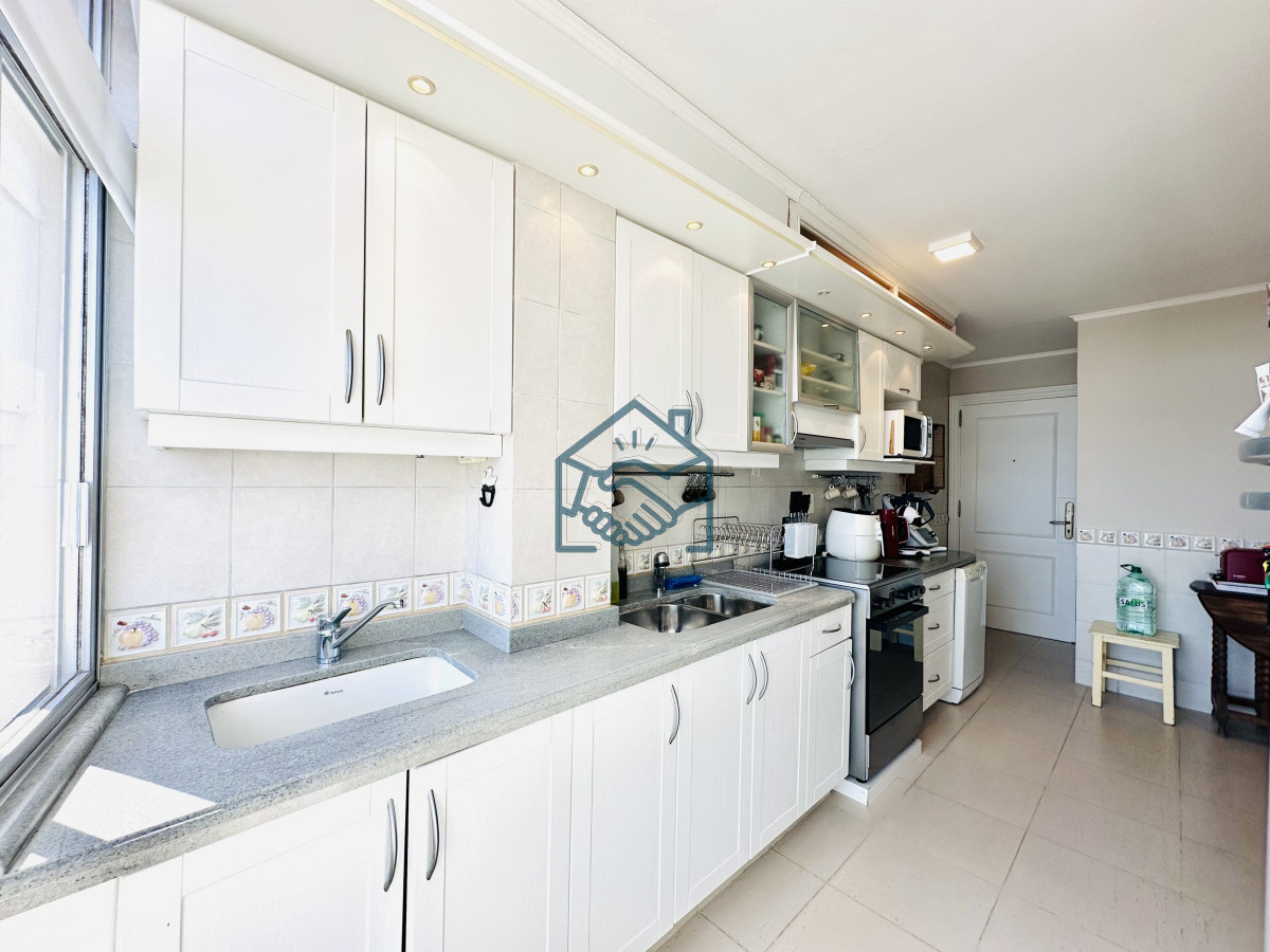 Apartamento ID.1397/Venta-de-magnífico-apartamento-de-3-dormitorios-más-dependencia-en-Roosevelt,-Punta-del-Este - Venta de magnífico apartamento de 3 dormitorios más dependencia en Roosevelt, Punta del Este
