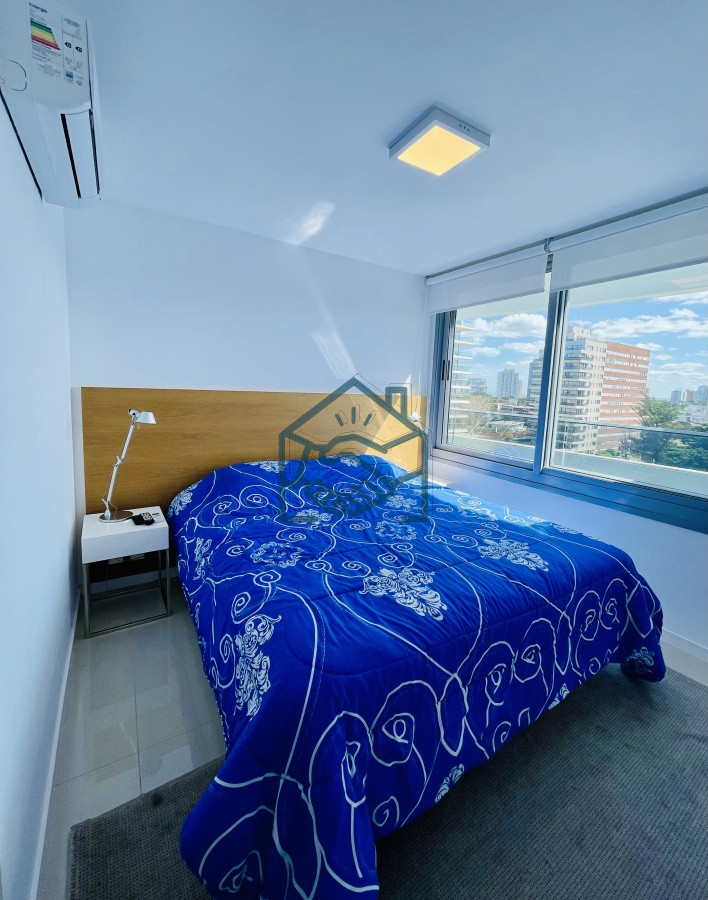 Apartamento ID.1045/Apartamento-de-2-Dormitorios-en-Venta-a-metros-de-playa-Brava,-Punta-del-Este - Apartamento de 2 Dormitorios en Venta a metros de playa Brava, Punta del Este