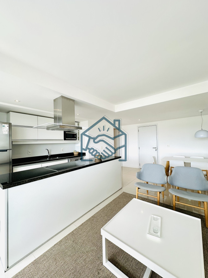 Apartamento ID.1045/Apartamento-de-2-Dormitorios-en-Venta-a-metros-de-playa-Brava,-Punta-del-Este - Apartamento de 2 Dormitorios en Venta a metros de playa Brava, Punta del Este