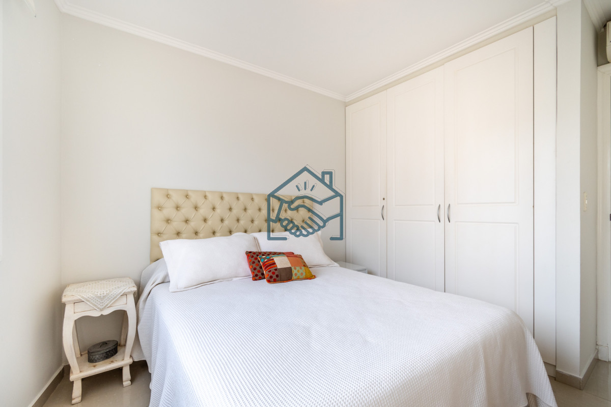 Apartamento ID.1343/Moderno-Apartamento-de-3-Dormitorios-a-Pocas-Cuadras-del-Mar-En-Venta,-Playa-Brava - Moderno Apartamento de 3 Dormitorios a Pocas Cuadras del Mar En Venta, Playa Brava
