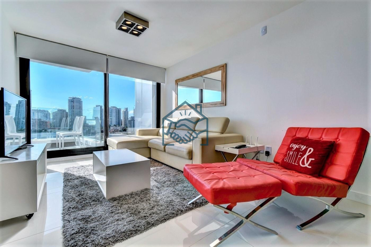 Apartamento ID.898/Venta-de-apartamento-de-dos-dormitorios-con-dos-baños-moderna-Torre,-Art-Tower,-Punta-del-Este - Venta de apartamento de dos dormitorios con dos baños moderna Torre, Art Tower, Punta del Este