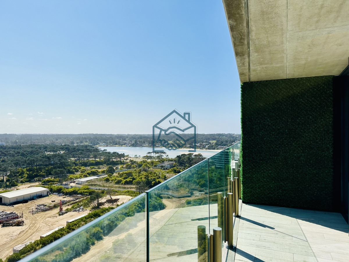 Apartamento ID.1159/Moderno-Apartamento-de-1-Dormitorio-en-suite-piso-alto-en-Venta-de-Torre-Surfside-Village,-Punta-del-Este - Moderno Apartamento de 1 Dormitorio en suite piso alto en Venta de Torre Surfside Village, Punta del Este