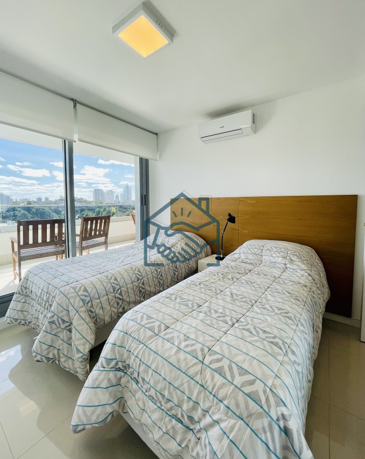 Apartamento ID.1045/Apartamento-de-2-Dormitorios-en-Venta-a-metros-de-playa-Brava,-Punta-del-Este - Apartamento de 2 Dormitorios en Venta a metros de playa Brava, Punta del Este