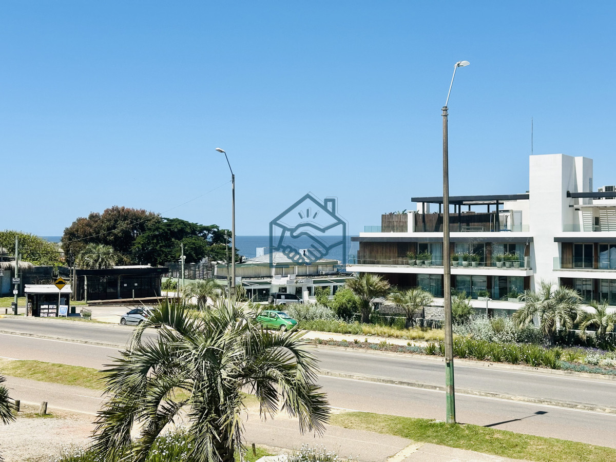 Apartamento ID.1127/Venta-y-alquiler-temporal-de-exclusivo-departamento-de-2-dormitorios-en-Bikini,-Manantiales - Venta y alquiler temporal de exclusivo departamento de 2 dormitorios en Bikini, Manantiales