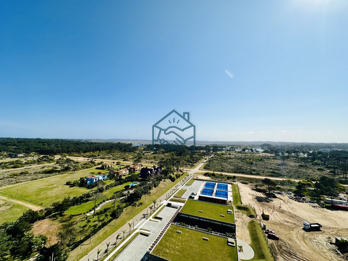 Apartamento ID.1159/Moderno-Apartamento-de-1-Dormitorio-en-suite-piso-alto-en-Venta-de-Torre-Surfside-Village,-Punta-del-Este - Moderno Apartamento de 1 Dormitorio en suite piso alto en Venta de Torre Surfside Village, Punta del Este