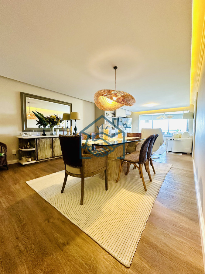 Apartamento ID.1397/Venta-de-magnífico-apartamento-de-3-dormitorios-más-dependencia-en-Roosevelt,-Punta-del-Este - Venta de magnífico apartamento de 3 dormitorios más dependencia en Roosevelt, Punta del Este