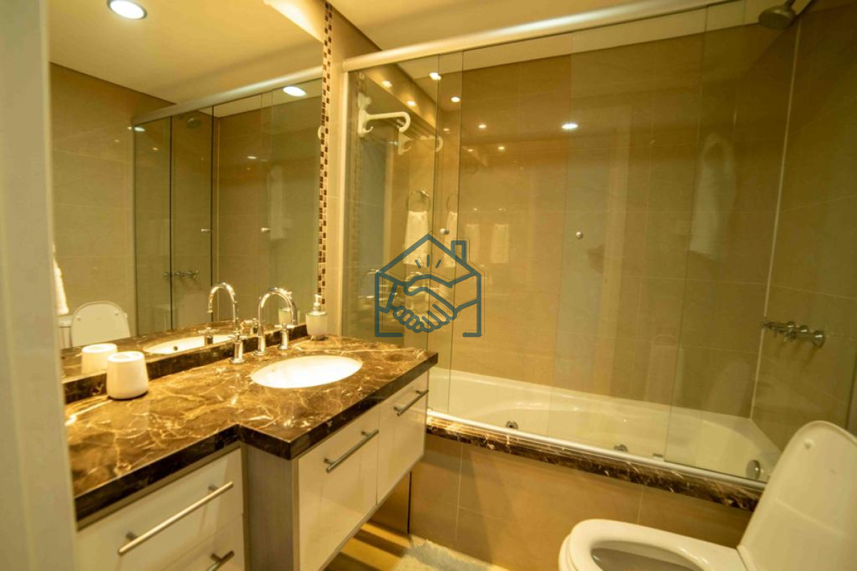 Apartamento ID.828/Moderno-Apartamento-de-2-Dormitorios-en-Venta,-Playa-Mansa- - Moderno Apartamento de 2 Dormitorios en Venta, Playa Mansa 