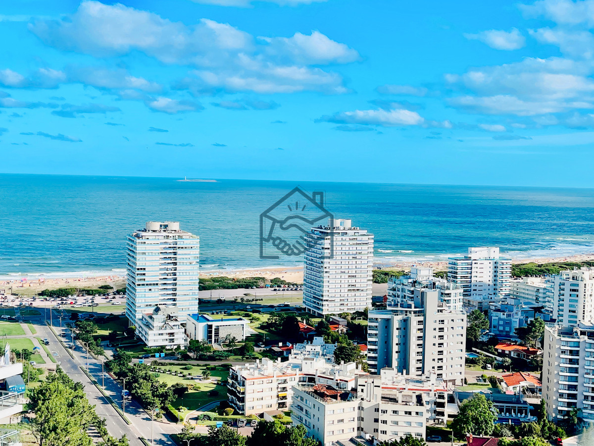 Apartamento ID.1224/-Exclusivo-Penthouse-de-3-Dormitorios-con-Vistas-panorámicas-a-Playa-Brava,-en-Venta -  Exclusivo Penthouse de 3 Dormitorios con Vistas panorámicas a Playa Brava, en Venta