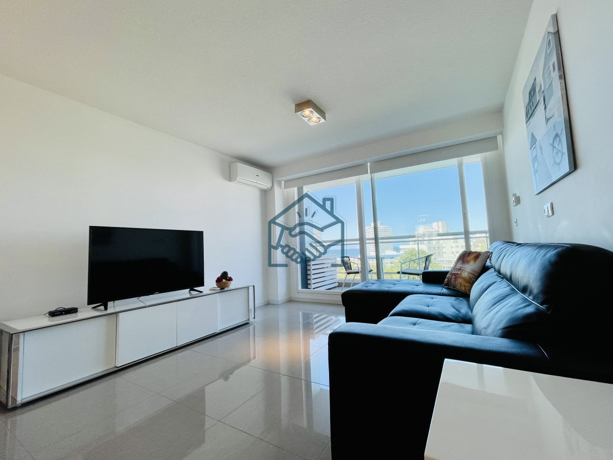 Apartamento ID.1304/Venta-y-alquiler-temporario-de-apartamento-de-un-dormitorio-en-torre-de-categoría-a-pasos-de-Playa-Brava - Venta y alquiler temporario de apartamento de un dormitorio en torre de categoría a pasos de Playa Brava