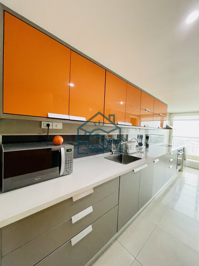 Apartamento ID.619/Moderno-Apartamento-de-3-Suites-en-Playa-Mansa-con-Vista-al-Mar - Moderno Apartamento de 3 Suites en Playa Mansa con Vista al Mar