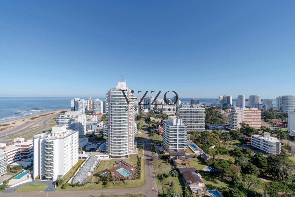 Apartamento ID.647/Apartamento-de-2-Dormitorios-en-Playa-Brava-con-Vista-al-Mar---Venta - Apartamento de 2 Dormitorios en Playa Brava con Vista al Mar - Venta