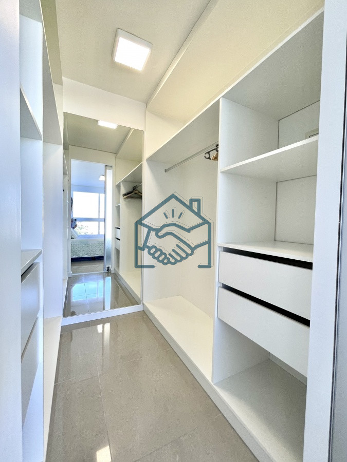 Apartamento ID.1304/Venta-y-alquiler-temporario-de-apartamento-de-un-dormitorio-en-torre-de-categoría-a-pasos-de-Playa-Brava - Venta y alquiler temporario de apartamento de un dormitorio en torre de categoría a pasos de Playa Brava