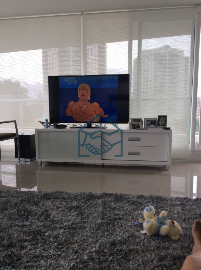 Apartamento ID.489/Venta-y-alquiler-de-moderno-departamento-de-tres-dormitorios-más-dependencia-a-pasos-de-Playa-Brava - Venta y alquiler de moderno departamento de tres dormitorios más dependencia a pasos de Playa Brava