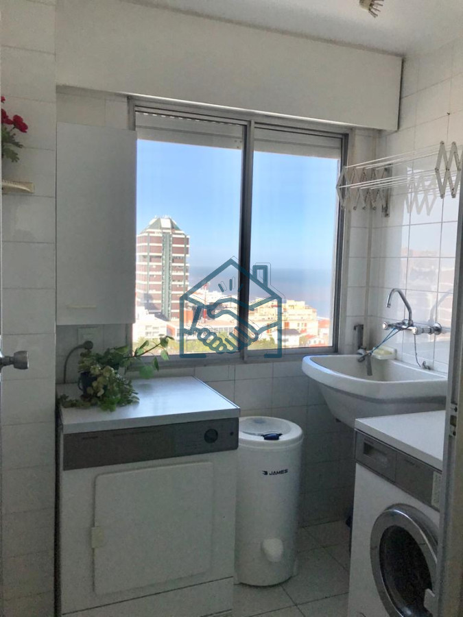 Apartamento ID.610/Apartamento-de-4-Dormitorios-con-Vista-al-Mar---Península-de-Punta-del-Este,-Venta-y-Alquiler - Apartamento de 4 Dormitorios con Vista al Mar - Península de Punta del Este, Venta y Alquiler