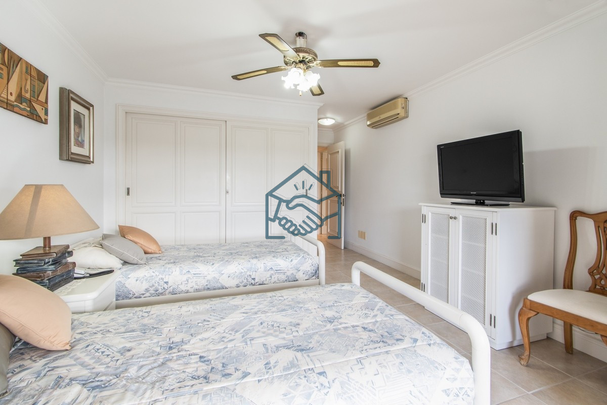 Apartamento ID.628/Penthouse-sobre-Playa-Mansa,-4-Dormitorios-y-Parrillero-en-Venta---Punta-del-Este - Penthouse sobre Playa Mansa, 4 Dormitorios y Parrillero en Venta - Punta del Este