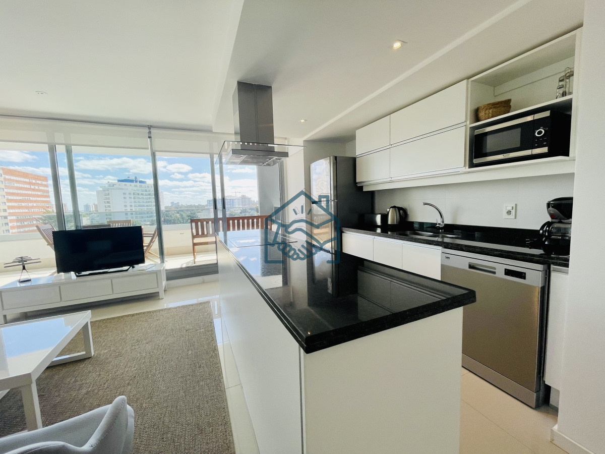Apartamento ID.1045/Apartamento-de-2-Dormitorios-en-Venta-a-metros-de-playa-Brava,-Punta-del-Este - Apartamento de 2 Dormitorios en Venta a metros de playa Brava, Punta del Este
