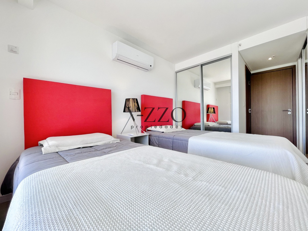 Apartamento ID.843/Apartamento-de-2-Dormitorios-y-Dependencia,-Parrillero-en-Playa-Brava---Punta-del-Este - Apartamento de 2 Dormitorios y Dependencia, Parrillero en Playa Brava - Punta del Este