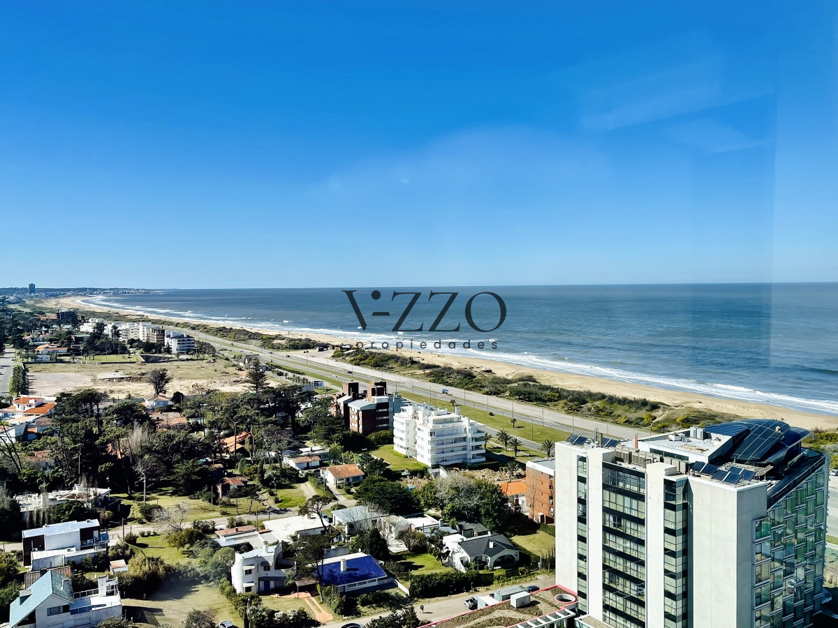 Apartamento ID.843/Apartamento-de-2-Dormitorios-y-Dependencia,-Parrillero-en-Playa-Brava---Punta-del-Este - Apartamento de 2 Dormitorios y Dependencia, Parrillero en Playa Brava - Punta del Este