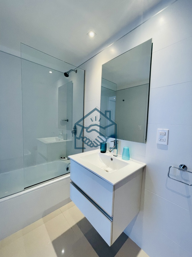 Apartamento ID.1045/Apartamento-de-2-Dormitorios-en-Venta-a-metros-de-playa-Brava,-Punta-del-Este - Apartamento de 2 Dormitorios en Venta a metros de playa Brava, Punta del Este