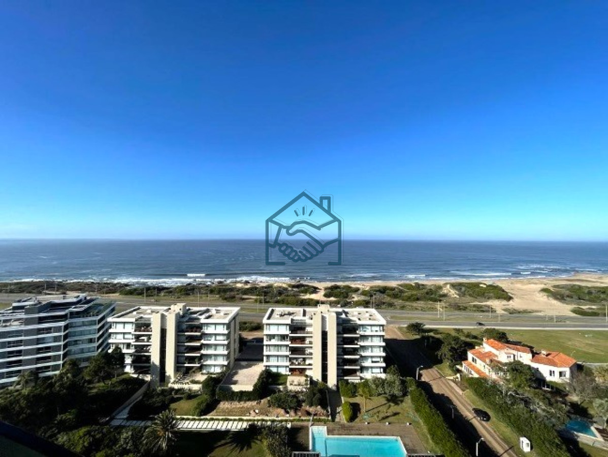 Apartamento ID.682/Venta-de-Apartamento-de-2-Dormitorios-en-suite-piso-alto-de-Torre-Surfside-Village,-Punta-del-Este - Venta de Apartamento de 2 Dormitorios en suite piso alto de Torre Surfside Village, Punta del Este
