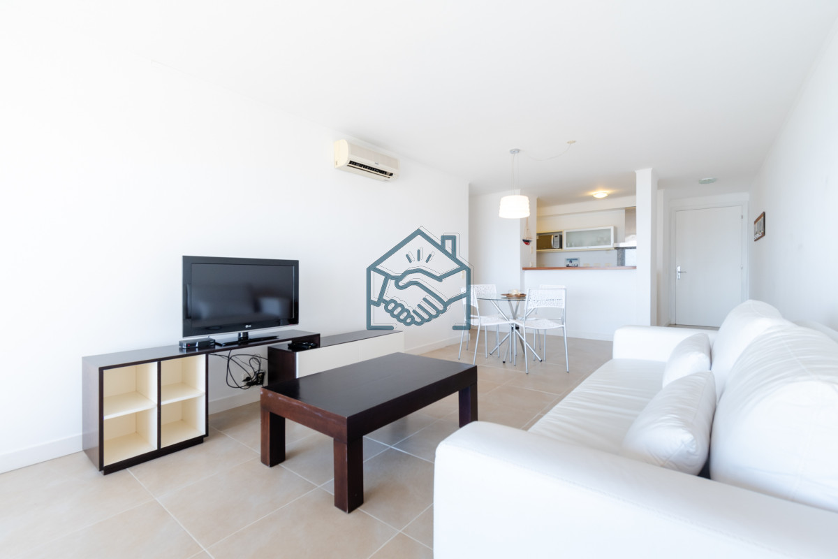 Apartamento ID.994/Apartamento-de-un-dormitorio-con-parrillero-y-jardin-en-Venta-y-Alquiler,-Punta-Ballena - Apartamento de un dormitorio con parrillero y jardin en Venta y Alquiler, Punta Ballena