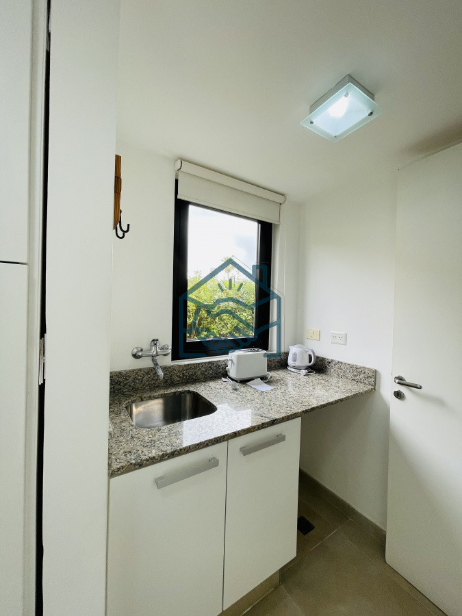 Apartamento ID.1242/Venta-de-apartamento-de-dos-dormitorios-con-parrillero-en-complejo-privado-de-Punta-Ballena - Venta de apartamento de dos dormitorios con parrillero en complejo privado de Punta Ballena