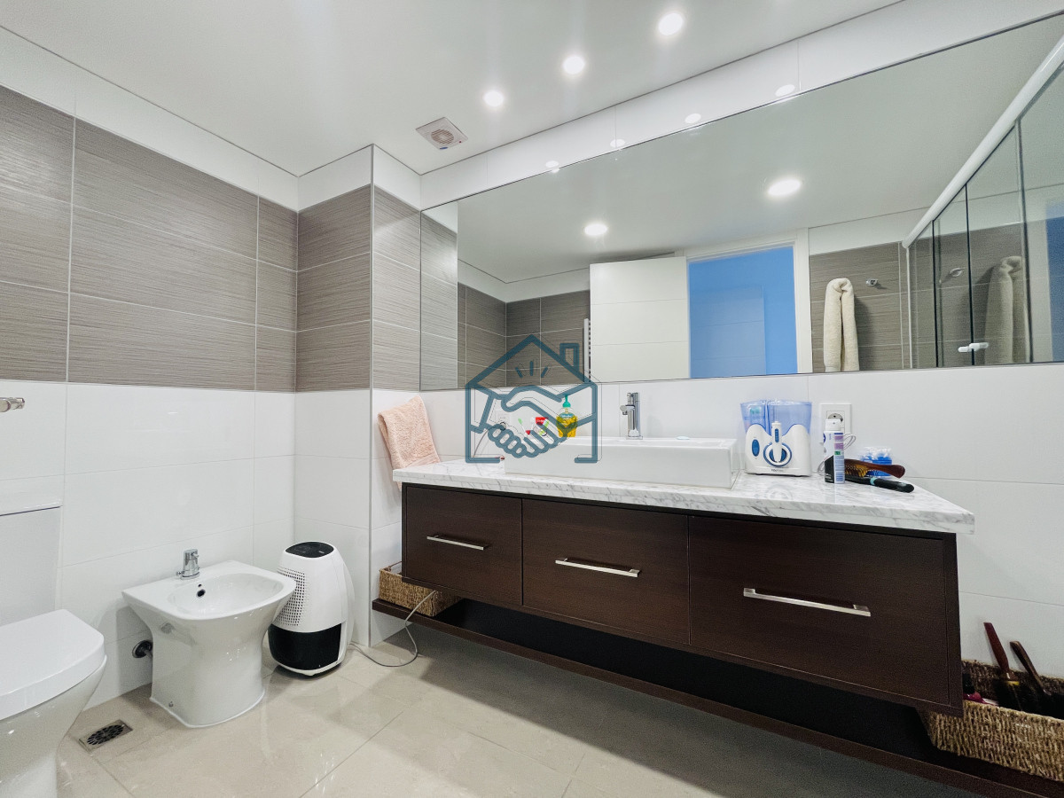 Apartamento ID.1224/-Exclusivo-Penthouse-de-3-Dormitorios-con-Vistas-panorámicas-a-Playa-Brava,-en-Venta -  Exclusivo Penthouse de 3 Dormitorios con Vistas panorámicas a Playa Brava, en Venta