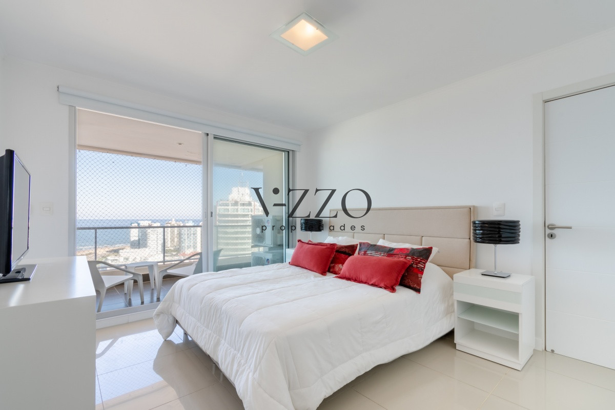 Apartamento ID.647/Apartamento-de-2-Dormitorios-en-Playa-Brava-con-Vista-al-Mar---Venta - Apartamento de 2 Dormitorios en Playa Brava con Vista al Mar - Venta