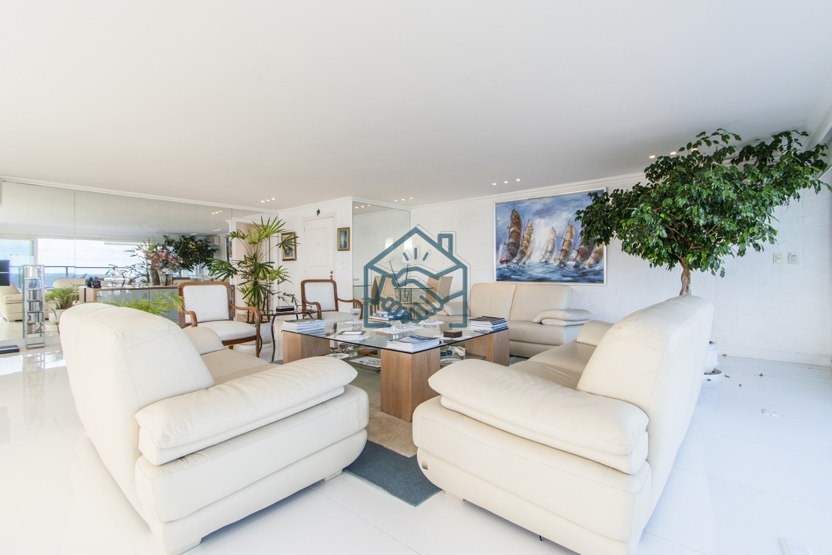 Apartamento ID.628/Penthouse-sobre-Playa-Mansa,-4-Dormitorios-y-Parrillero-en-Venta---Punta-del-Este - Penthouse sobre Playa Mansa, 4 Dormitorios y Parrillero en Venta - Punta del Este