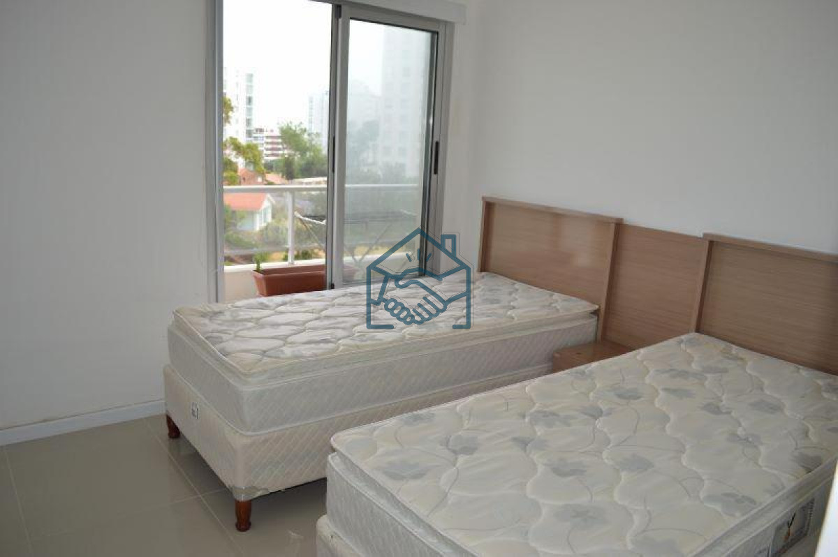 Apartamento ID.1429/Muy-Buen-Apartamento-de-2-Dormitorios-en-Aidy-Grill,-Punta-del-Este - Muy Buen Apartamento de 2 Dormitorios en Aidy Grill, Punta del Este