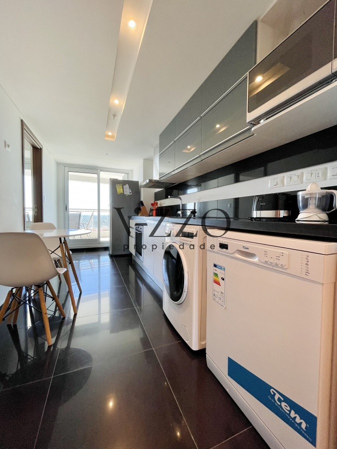 Apartamento ID.843/Apartamento-de-2-Dormitorios-y-Dependencia,-Parrillero-en-Playa-Brava---Punta-del-Este - Apartamento de 2 Dormitorios y Dependencia, Parrillero en Playa Brava - Punta del Este