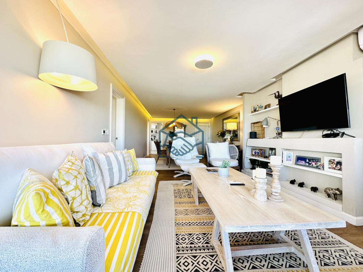 Apartamento ID.1397/Venta-de-magnífico-apartamento-de-3-dormitorios-más-dependencia-en-Roosevelt,-Punta-del-Este - Venta de magnífico apartamento de 3 dormitorios más dependencia en Roosevelt, Punta del Este