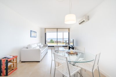 Apartamento ID.994/Apartamento-de-un-dormitorio-con-parrillero-y-jardin-en-Venta-y-Alquiler,-Punta-Ballena - Apartamento de un dormitorio con parrillero y jardin en Venta y Alquiler, Punta Ballena