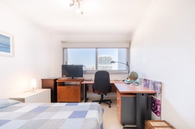Apartamento ID.429/Excelente-Apartamento-de-2-Dormitorios-y-Parrillero---Punta-del-Este - Excelente Apartamento de 2 Dormitorios y Parrillero - Punta del Este