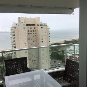 Apartamento ID.562/enta-de-Excelente-Apartamento-de-3-Dormitorios-con-Vista-al-Mar,-Playa-Mansa,-Punta-del-Este - enta de Excelente Apartamento de 3 Dormitorios con Vista al Mar, Playa Mansa, Punta del Este