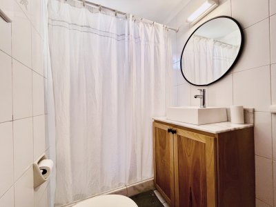 Apartamento ID.1068/Apartamento-de-2-Dormitorios-en-playa-El-Emir,-Punta-del-Este---Venta-y-Alquiler-de-Verano - Apartamento de 2 Dormitorios en playa El Emir, Punta del Este - Venta y Alquiler de Verano