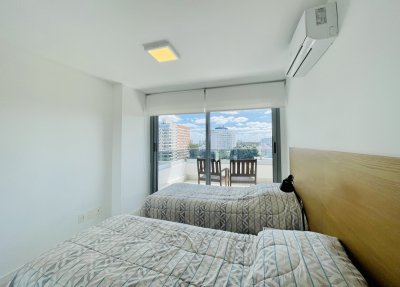 Apartamento ID.1045/Apartamento-de-2-Dormitorios-en-Venta-a-metros-de-playa-Brava,-Punta-del-Este - Apartamento de 2 Dormitorios en Venta a metros de playa Brava, Punta del Este