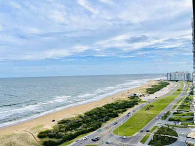 Apartamento ID.383/Venta-Espectacular-Apartamento-Frente-al-Mar,-3-Dormitorios,-Le-Parc-Punta-del-Este - Venta Espectacular Apartamento Frente al Mar, 3 Dormitorios, Le Parc Punta del Este