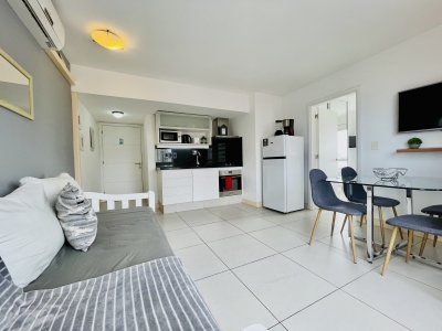 Apartamento ID.1557/Venta-de-apartamento-de-1-Dormitorio-en-el-corazón-de-la-Península,-Punta-del-Este - Venta de apartamento de 1 Dormitorio en el corazón de la Península, Punta del Este