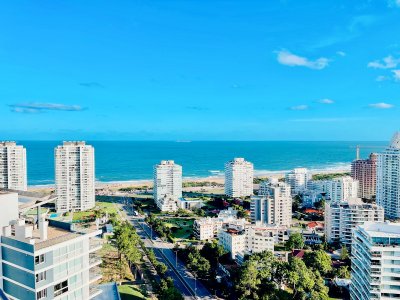 Apartamento ID.1224/-Exclusivo-Penthouse-de-3-Dormitorios-con-Vistas-panorámicas-a-Playa-Brava,-en-Venta -  Exclusivo Penthouse de 3 Dormitorios con Vistas panorámicas a Playa Brava, en Venta