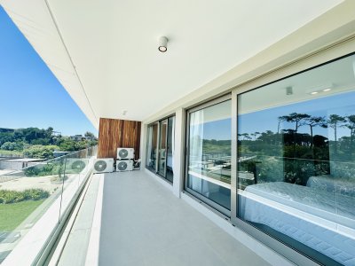 Apartamento ID.1127/Venta-y-alquiler-temporal-de-exclusivo-departamento-de-2-dormitorios-en-Bikini,-Manantiales - Venta y alquiler temporal de exclusivo departamento de 2 dormitorios en Bikini, Manantiales