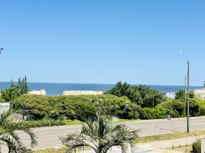 Apartamento ID.1127/Venta-y-alquiler-temporal-de-exclusivo-departamento-de-2-dormitorios-en-Bikini,-Manantiales - Venta y alquiler temporal de exclusivo departamento de 2 dormitorios en Bikini, Manantiales