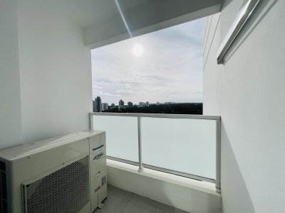 Apartamento ID.383/Venta-Espectacular-Apartamento-Frente-al-Mar,-3-Dormitorios,-Le-Parc-Punta-del-Este - Venta Espectacular Apartamento Frente al Mar, 3 Dormitorios, Le Parc Punta del Este